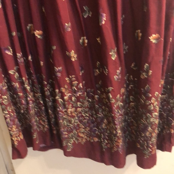 R&K original vested marooned floral long sleeves dress worn once - Picture 2 of 4